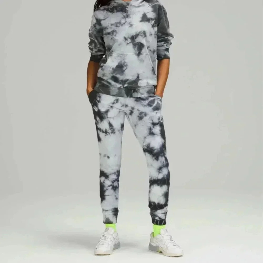 Lululemon warm down joggers